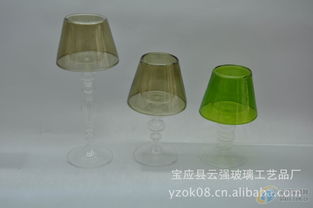 晶瑩剔透的藝術(shù) 寶應(yīng)縣云強(qiáng)玻璃工藝品廠的玻璃杰作